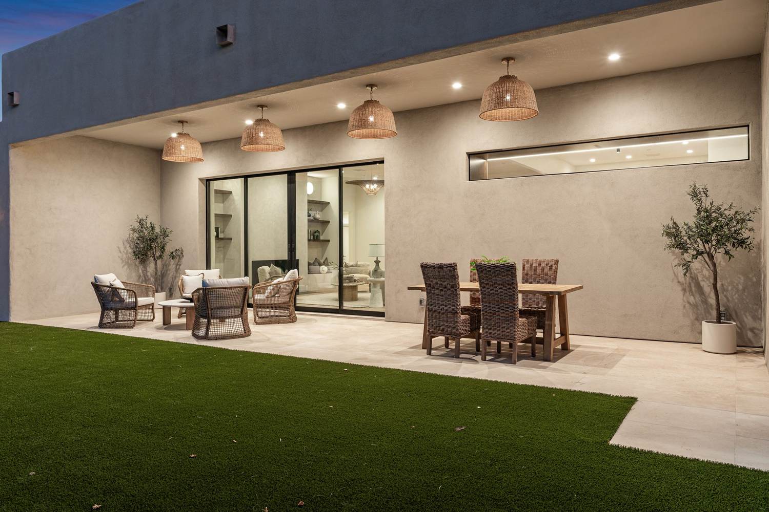 Expansive covered outdoor living & dining